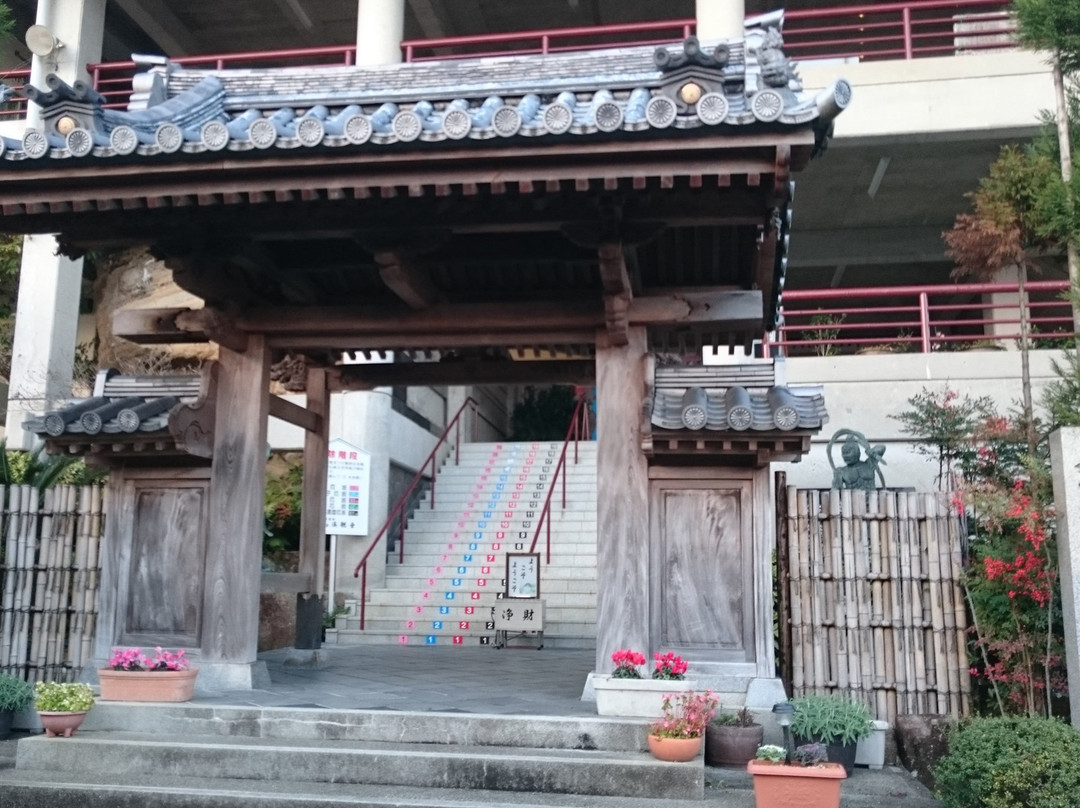 Sukumadani Kannon-上富田町必去景点