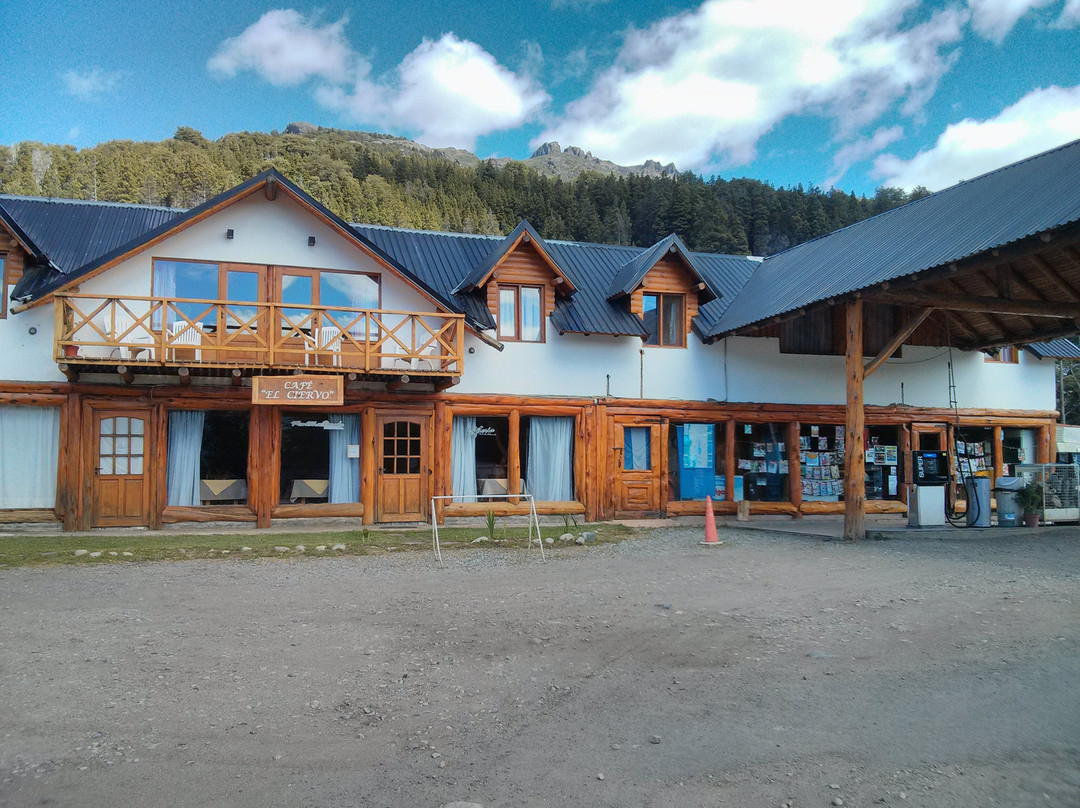 Hosteria Montana Dorada