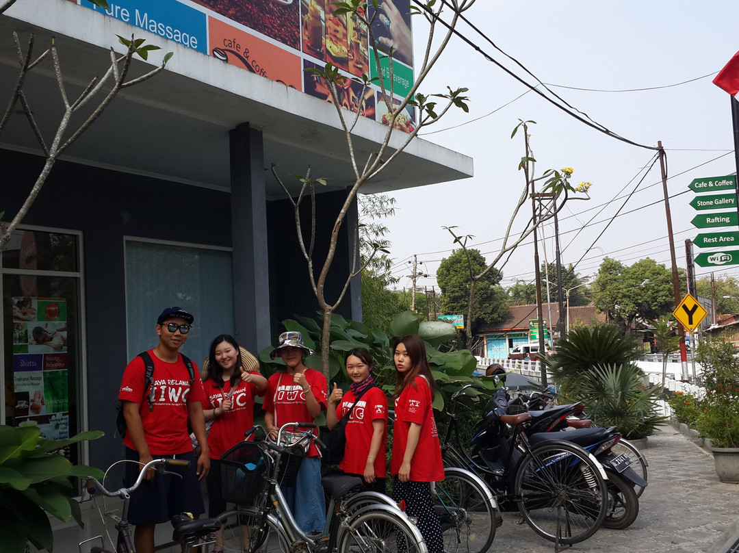 Papa W Guest House & Spa主图