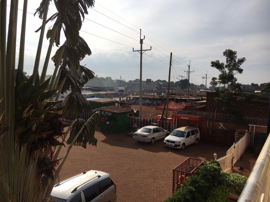 Western Ambiance Hotel主图