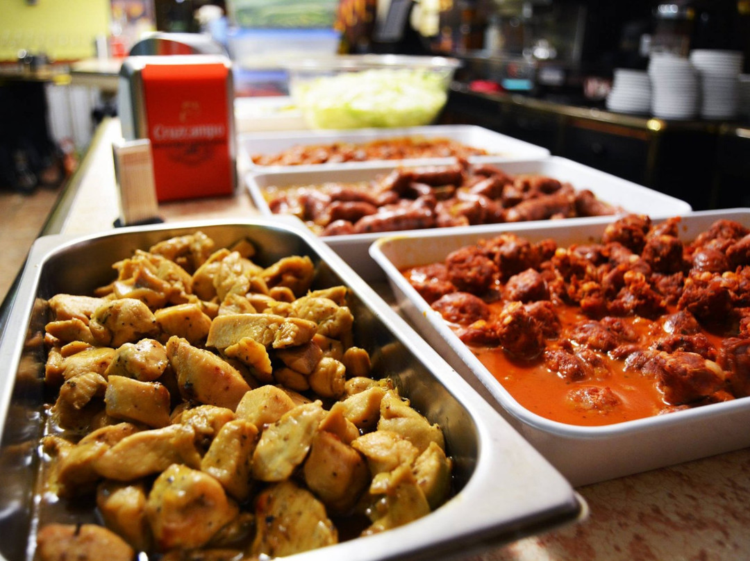 Santovenia de Pisuerga餐馆和美食-El Patio Andaluz