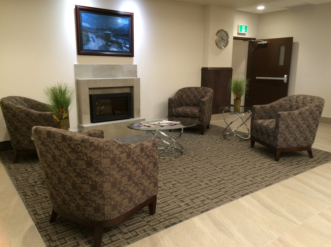 Prairie Moon Inn & Suites Macklin主图