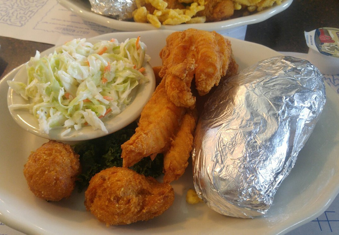 Floral City餐馆和美食-Cedar River Seafood