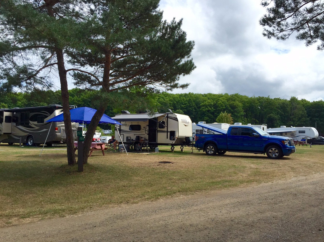 Silent Valley Cottage & RV Resort