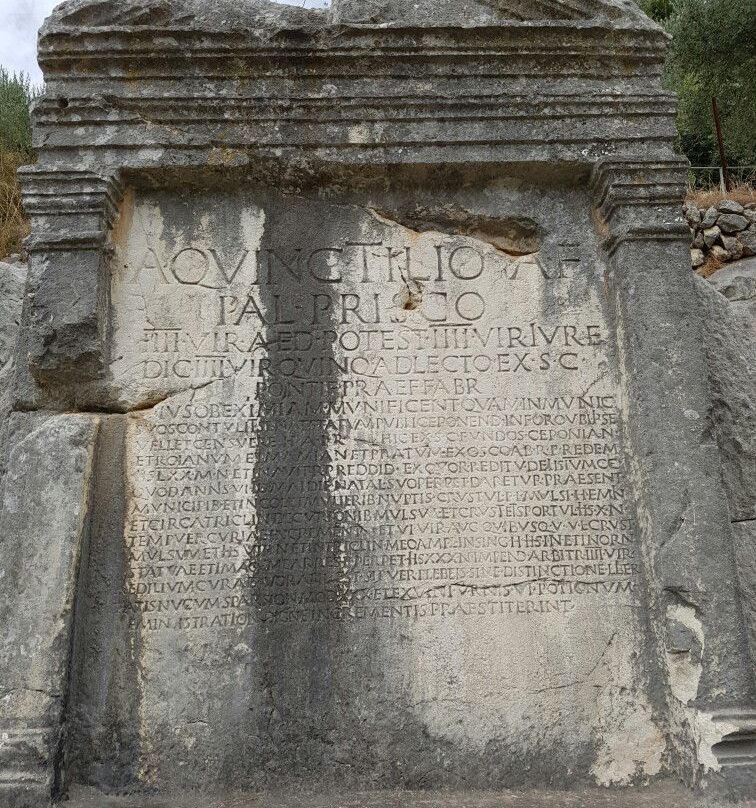 Testamento di Aulo Quintilio Prisco景点图片