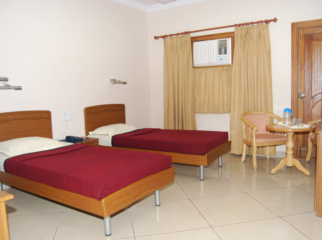 Hotel Mani Krishna主图