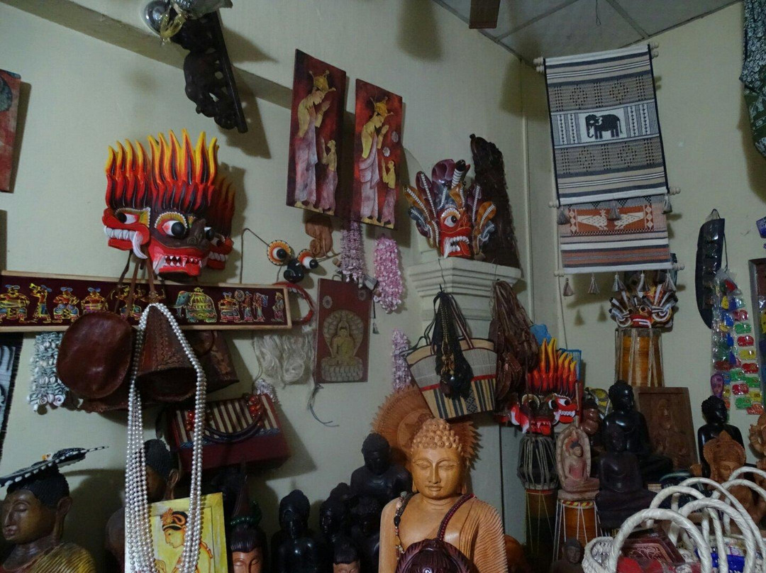 Gamage Stores-康提必去景点