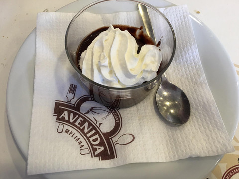 梅利亚纳餐馆和美食-Avenida