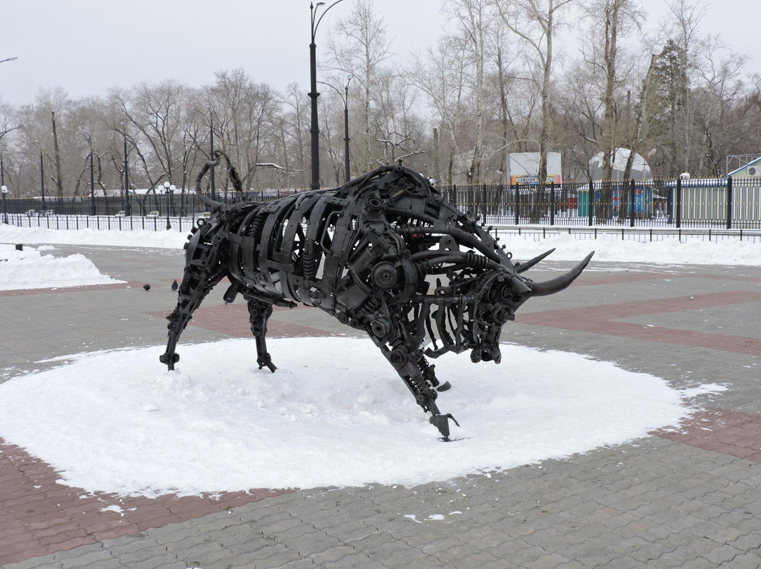 Sculpture Iron Bull景点图片