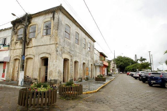 Casarao do Porto - Casa da Cultura de Guaratuba-瓜拉图巴必去景点