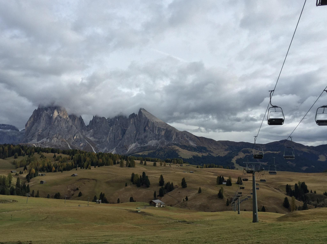 Funivia Ortisei Alpe Di Siusi景点图片