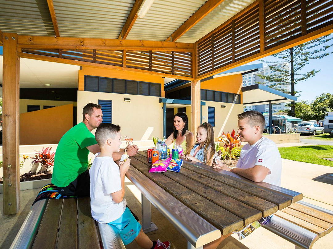Burleigh Beach Tourist Park