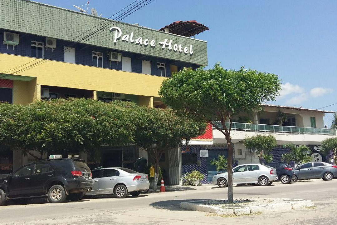 Pentecoste Palace Hotel