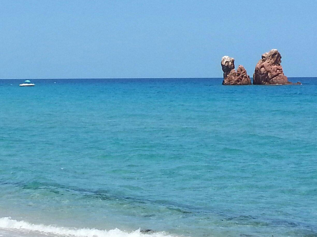 Spiaggia di Cea-Tortoli必去景点