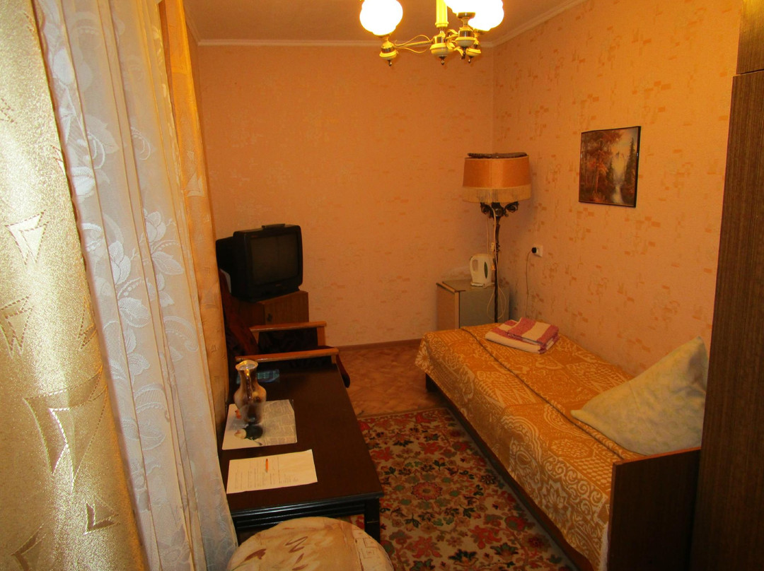 Hotel Oktyabrskaya主图