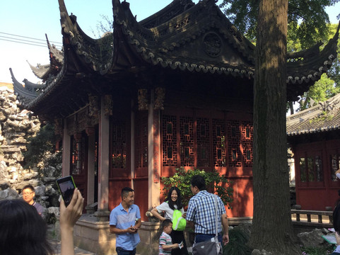 Travel China Guide的上海一日游-上海市必去景点