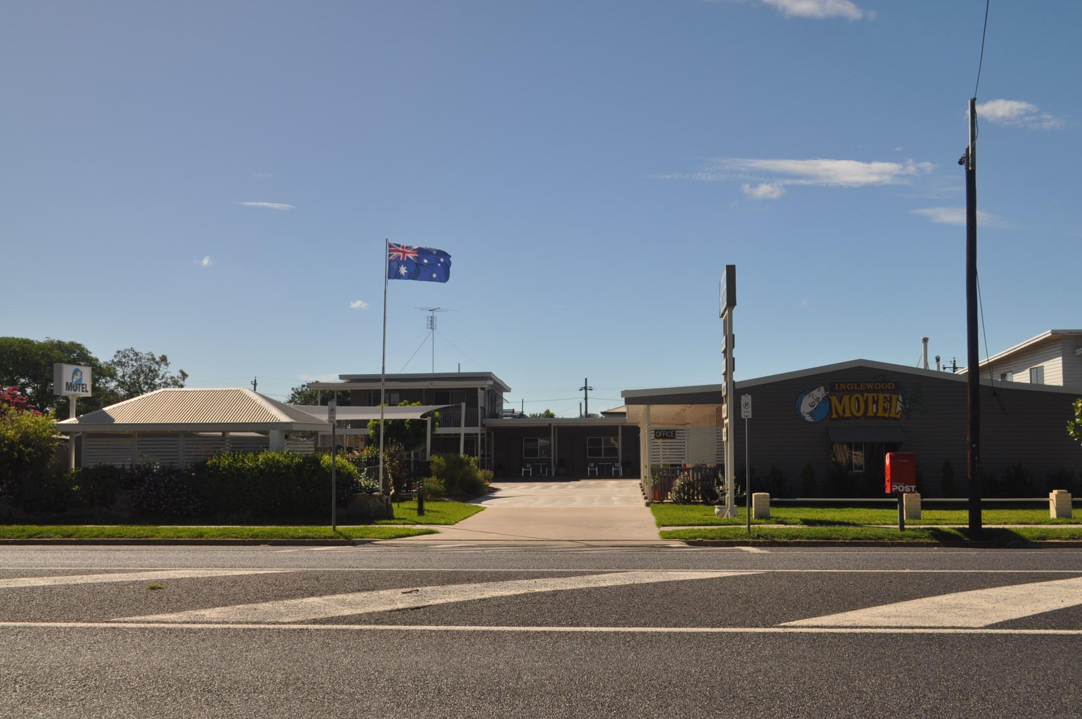Inglewood Motel-官方