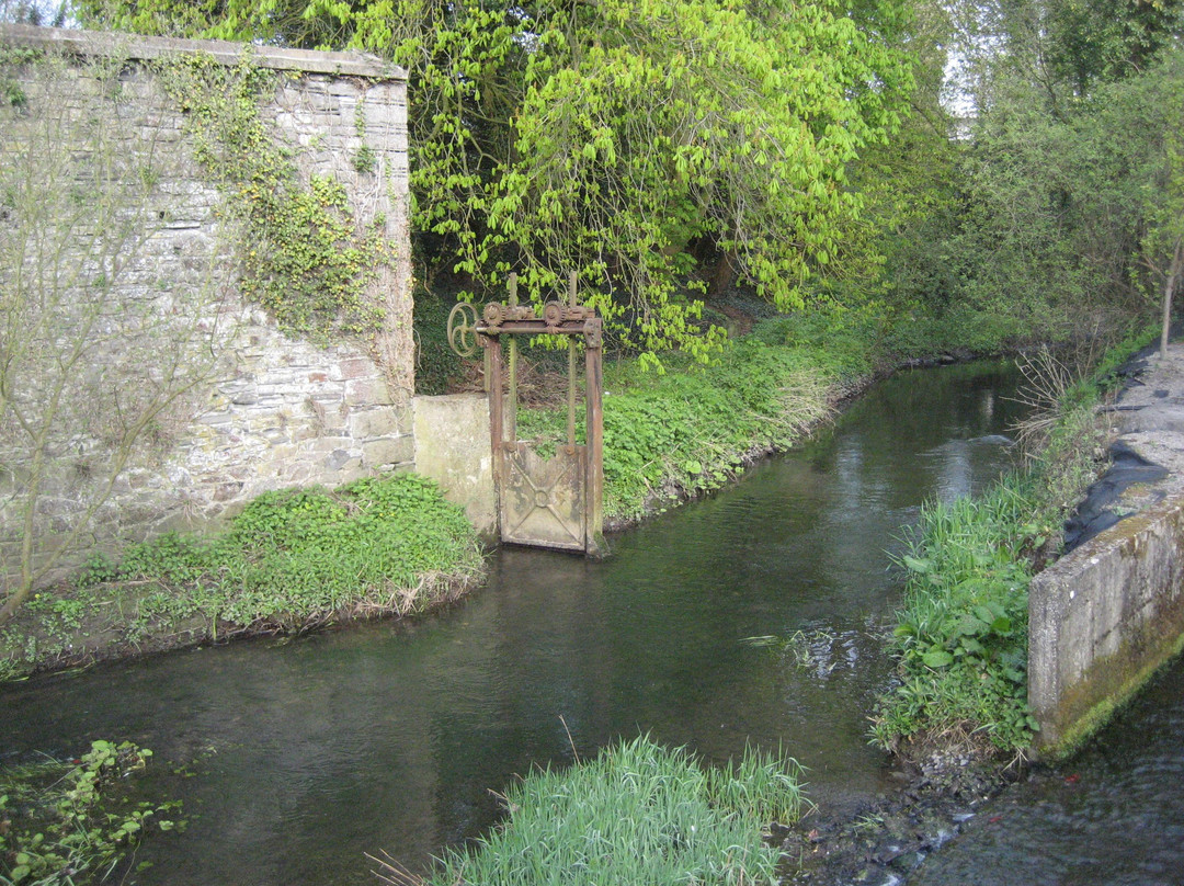 The Manor Mill Wheel-梅努斯必去景点