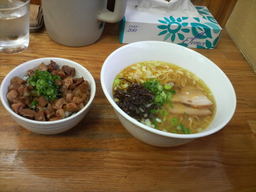 ひかり食堂