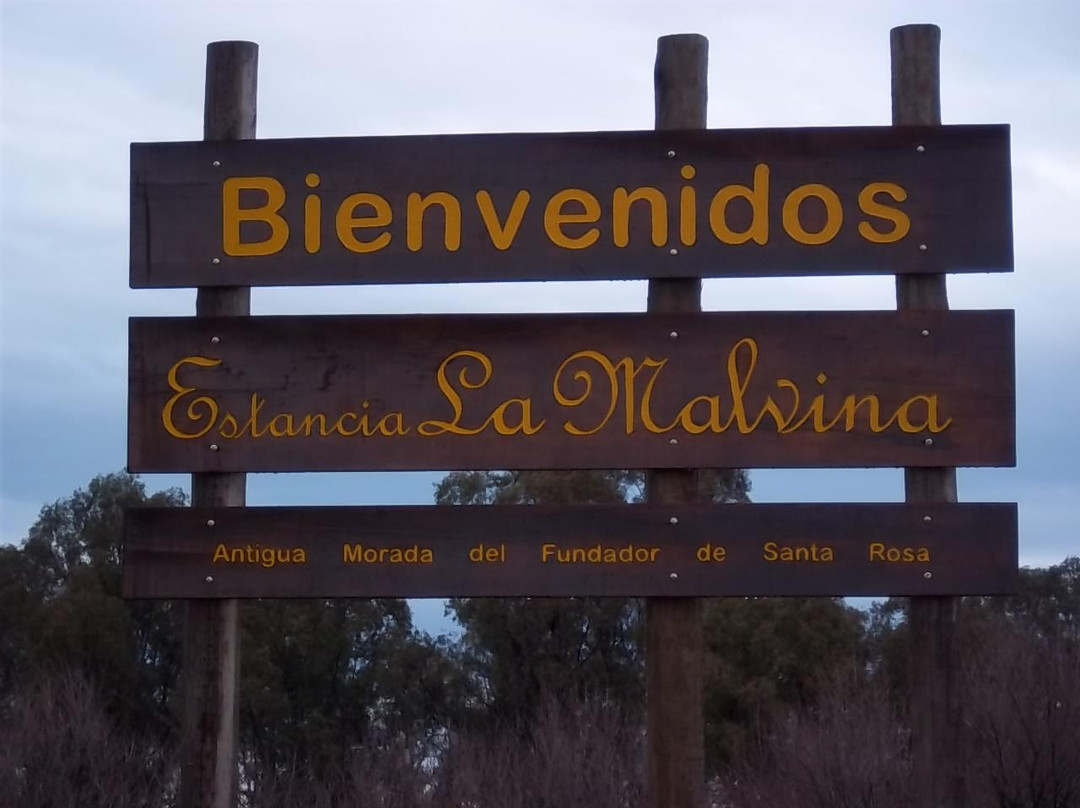 Reserva Natural Urbana la Malvina景点图片
