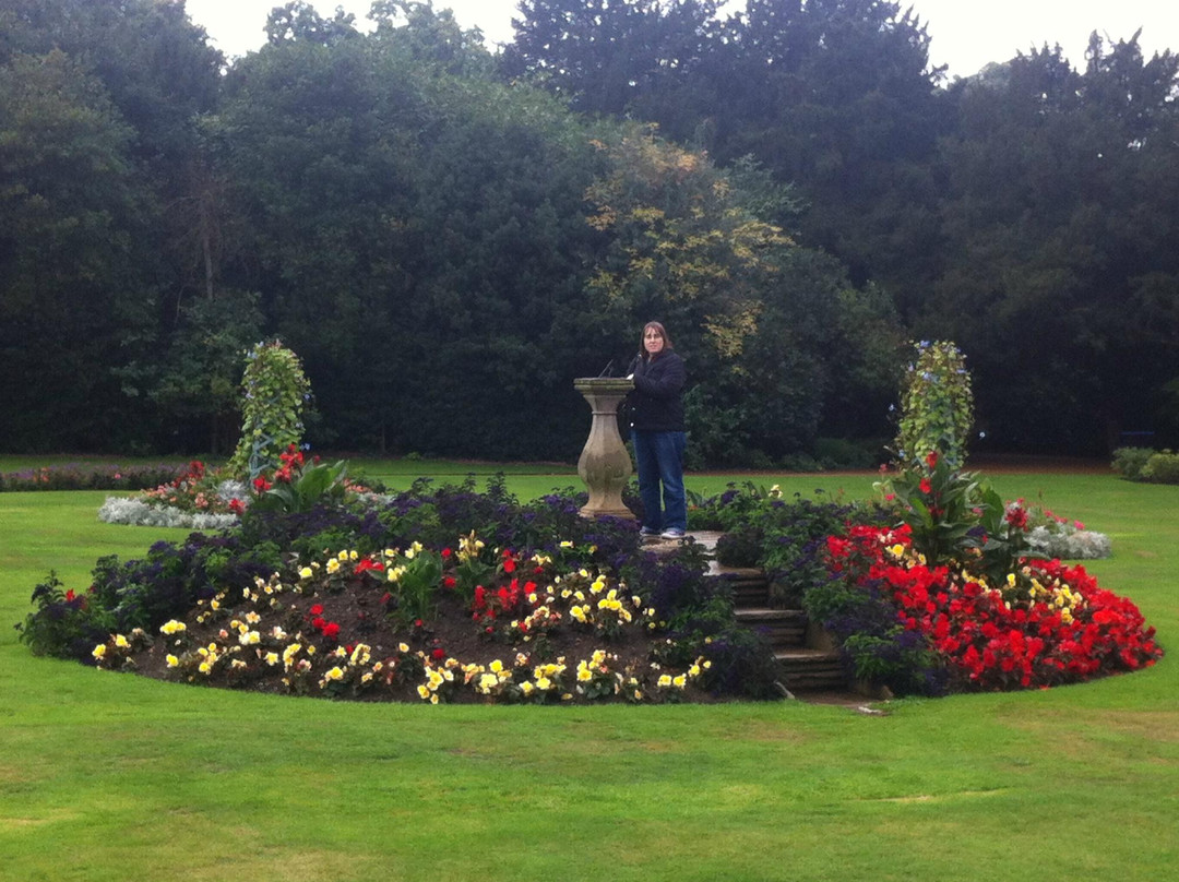 Hylands Gardens & Parkland景点图片