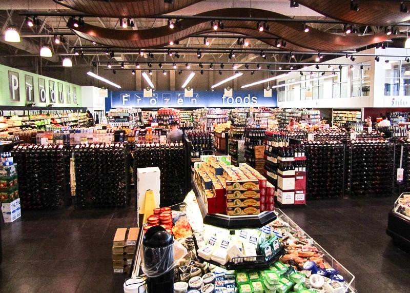 Graceway Gourmet-普罗维登西亚莱斯必去景点