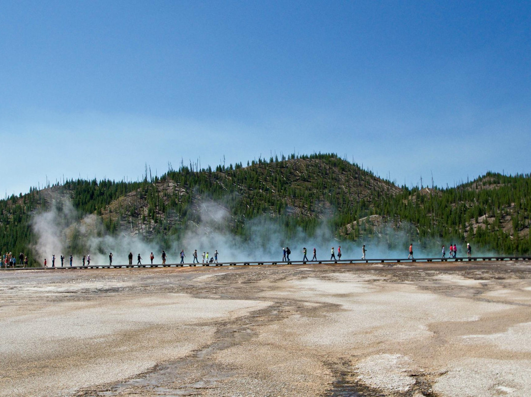 大棱镜温泉-黄石国家公园必去景点