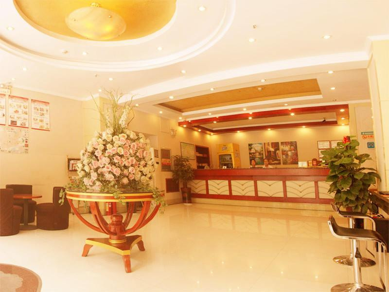 格林豪泰运城盐湖快捷酒店主图