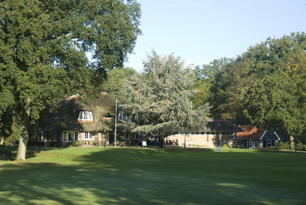 Golfclub Driene-亨厄洛必去景点