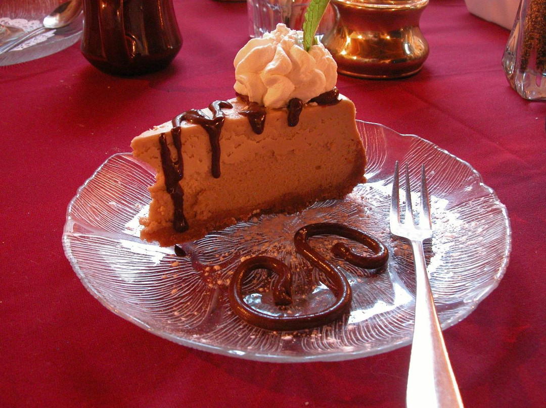 North Monmouth餐馆和美食-The Sedgley Place