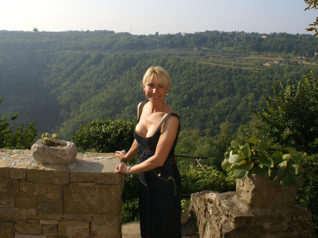 Fiore Day Tours - Groznjan-Groznjan必去景点