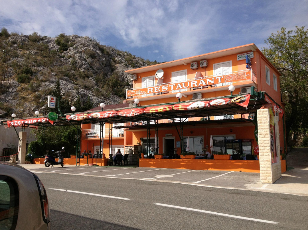 Restaurant and Pansion Jure主图