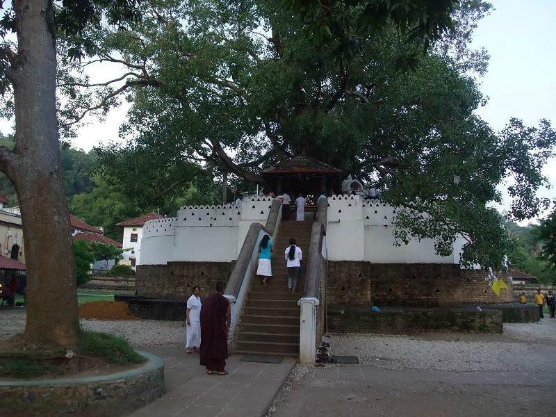 Natha Devale-康提必去景点