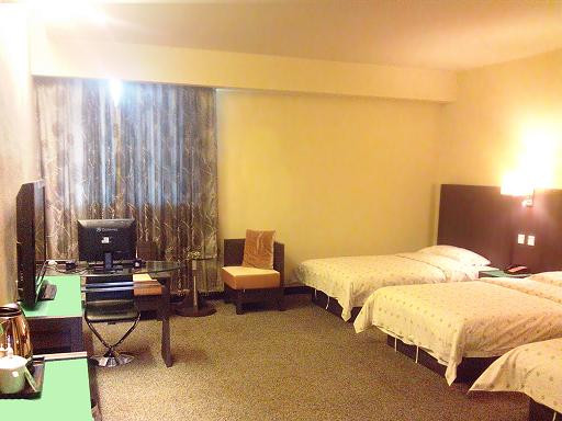 银博时尚酒店主图