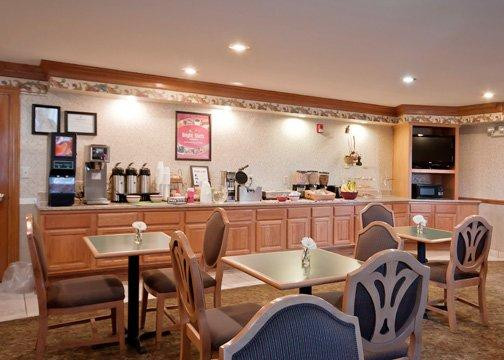 Econo Lodge Inn and Suites主图