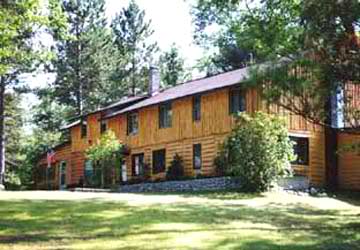 Pine Ridge Lodge Bed and Breakfast-官方