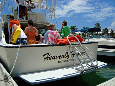 Ezona's Aquatic Charters-乔治城必去景点