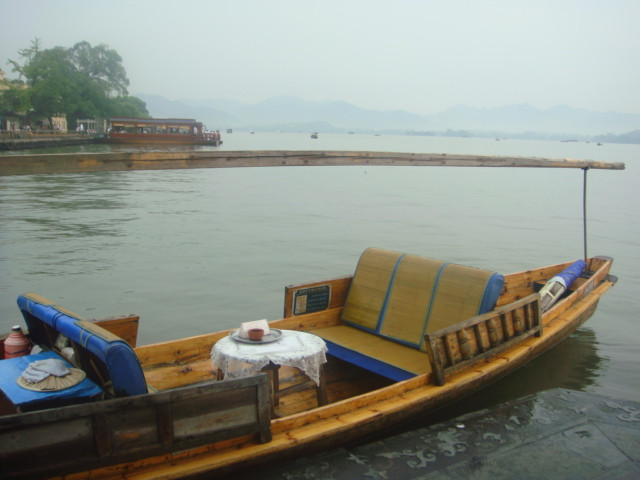 西湖-杭州市必去景点