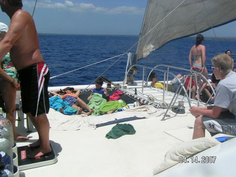 三帆海上巡游-拉海纳必去景点