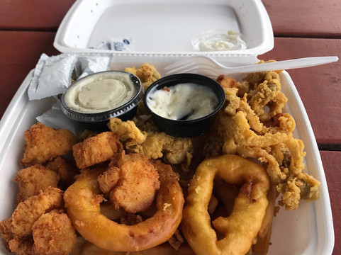 East Derry餐馆和美食-Clam Haven