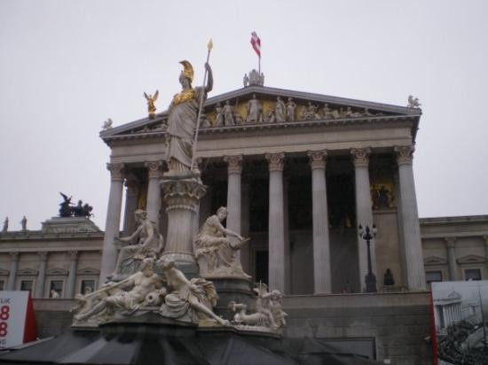 国会大厦-维也纳必去景点