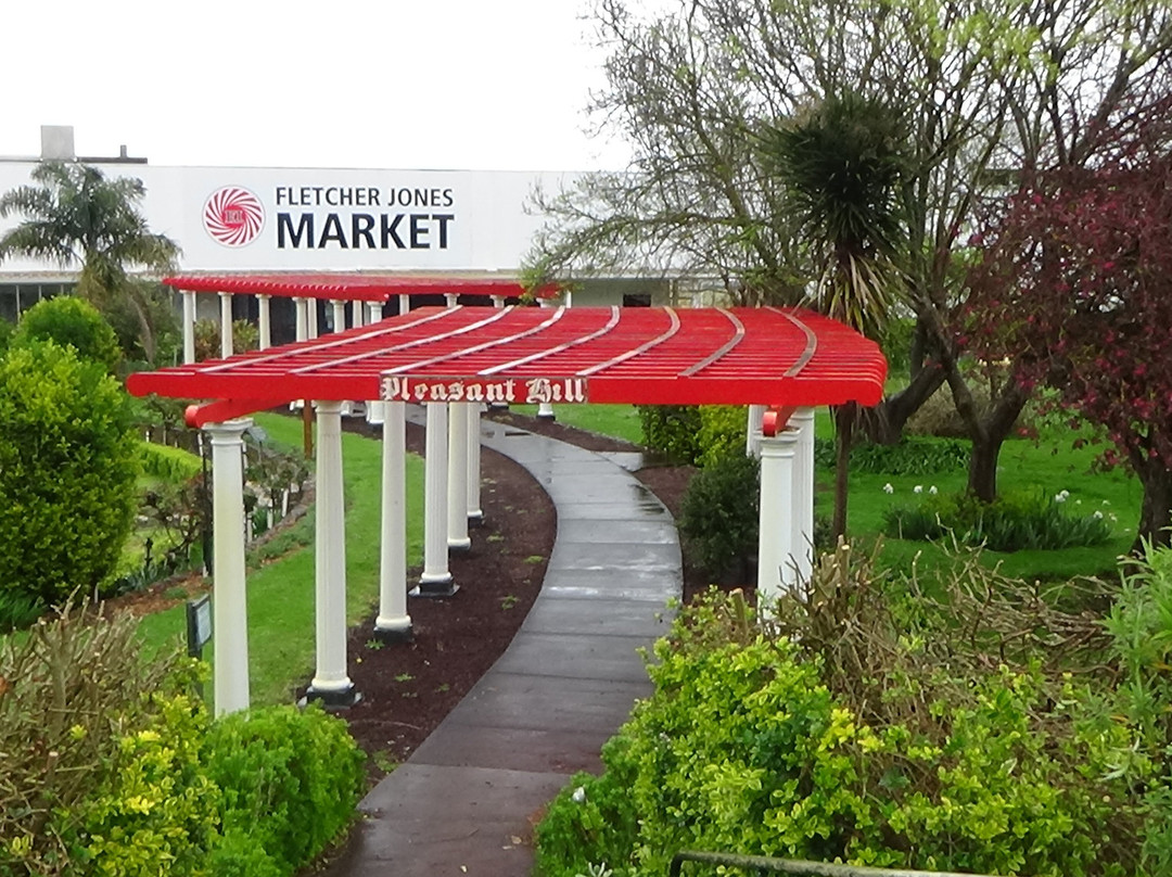 Fletcher Jones Market-瓦南布尔必去景点