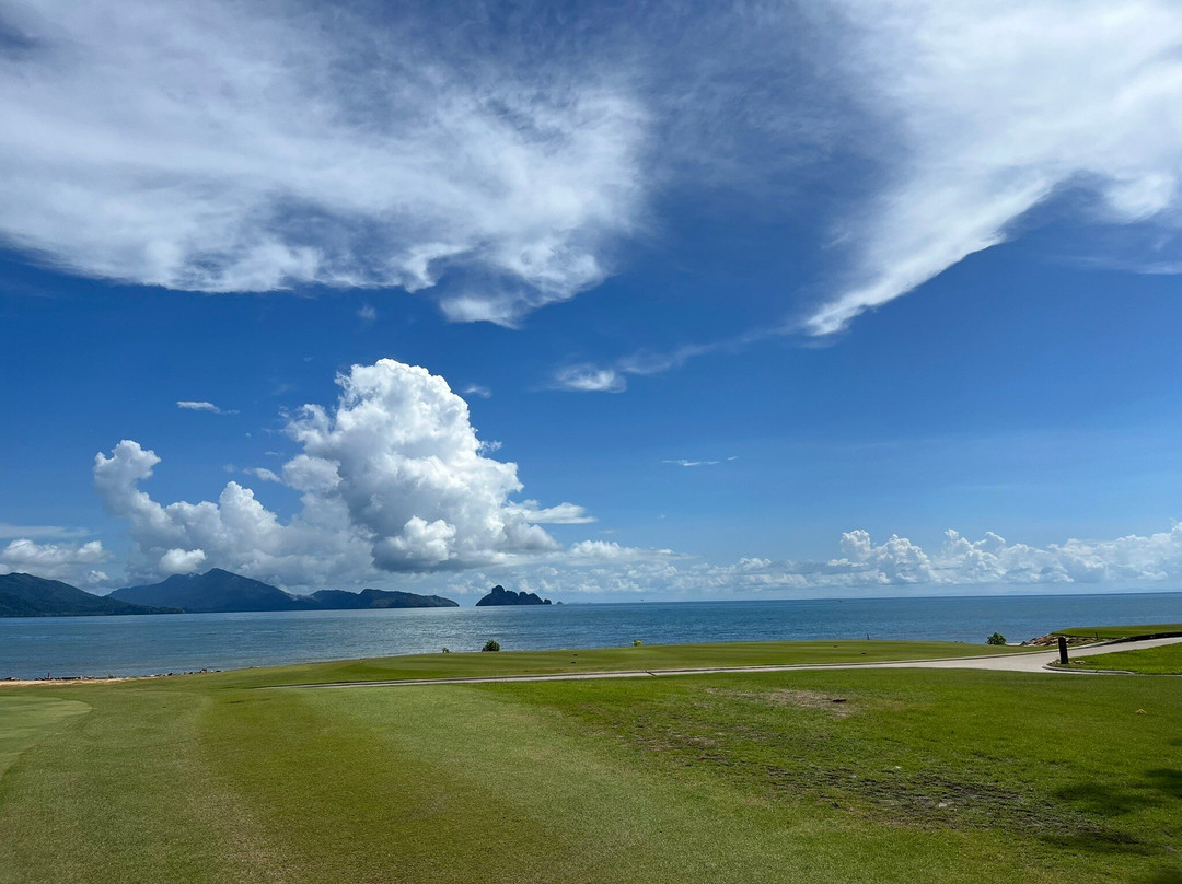 The Gulf Club Datai Bay景点图片