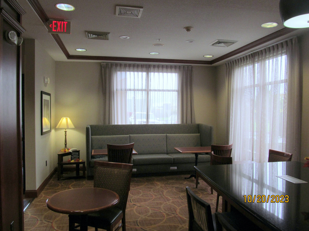 Hampton Inn Auburn主图