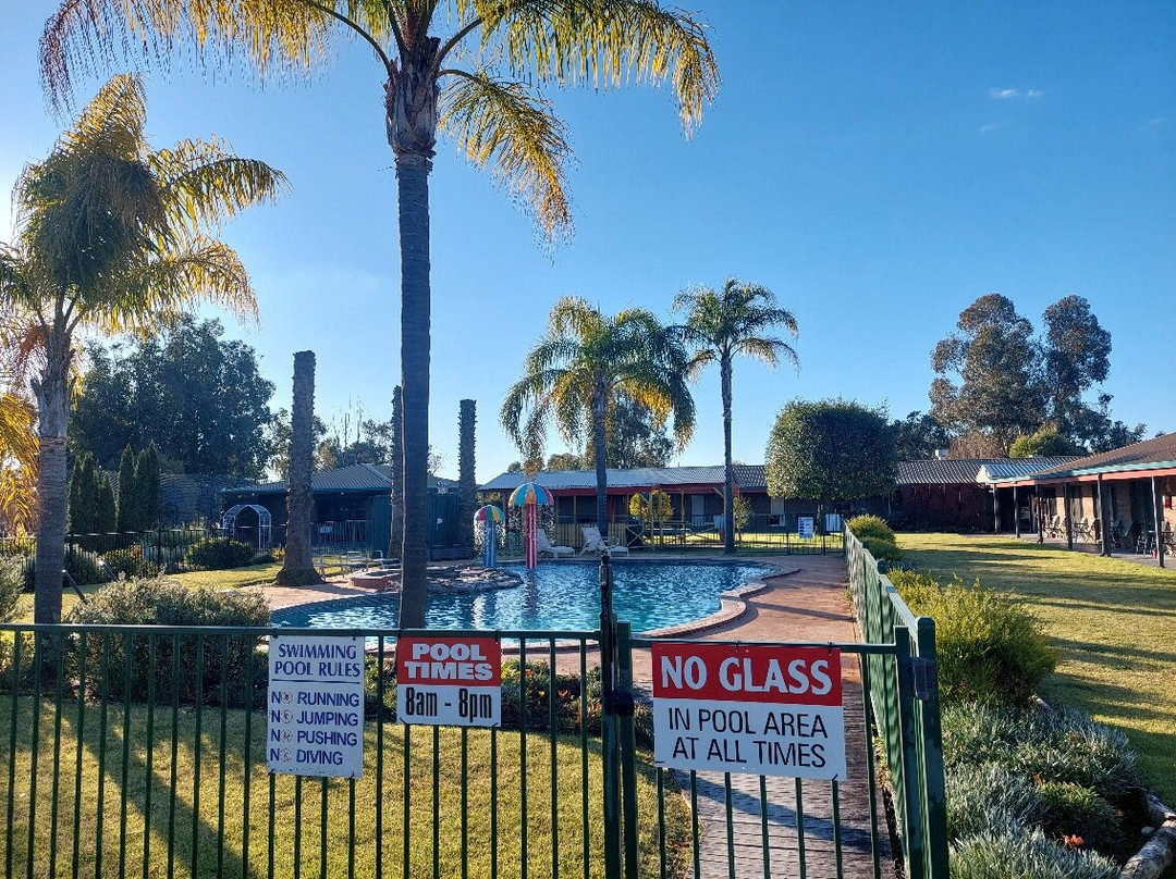 Barooga Country Inn Motel主图