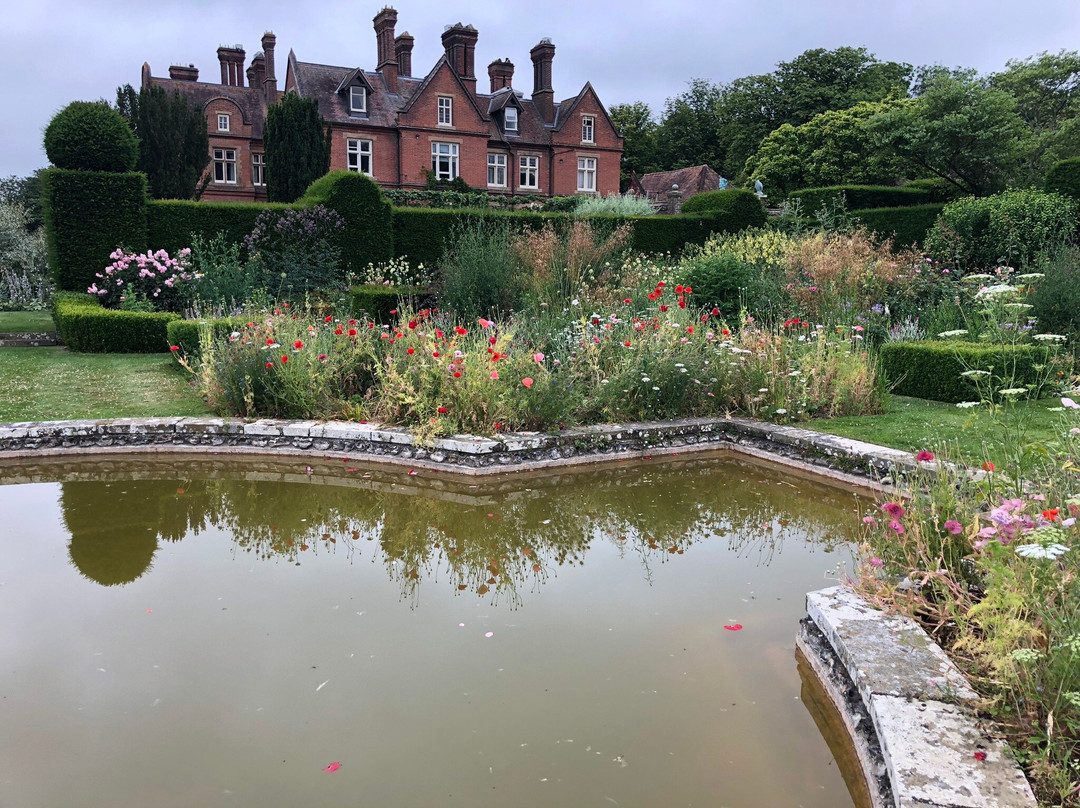 Doddington Place Gardens景点图片