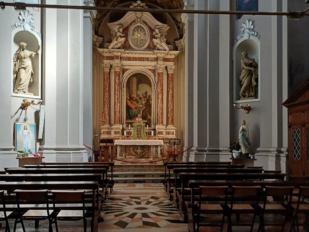 Duomo Di Santa Maria Maddalena-代森扎诺-德尔加达必去景点