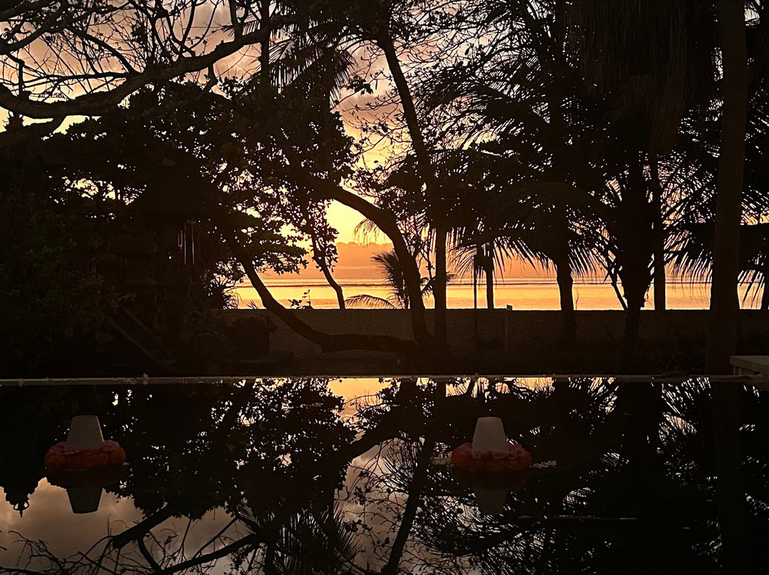 皇家珊特瑞安酒店主图