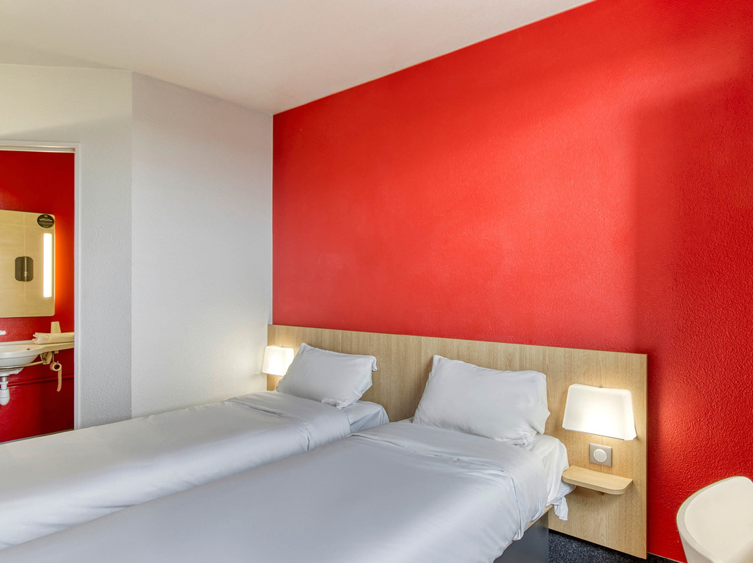 B&B HOTEL Clermont-Ferrand Gerzat主图