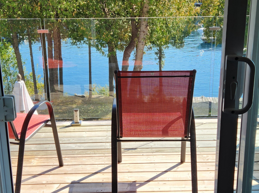 Big Tub Harbour Resort主图